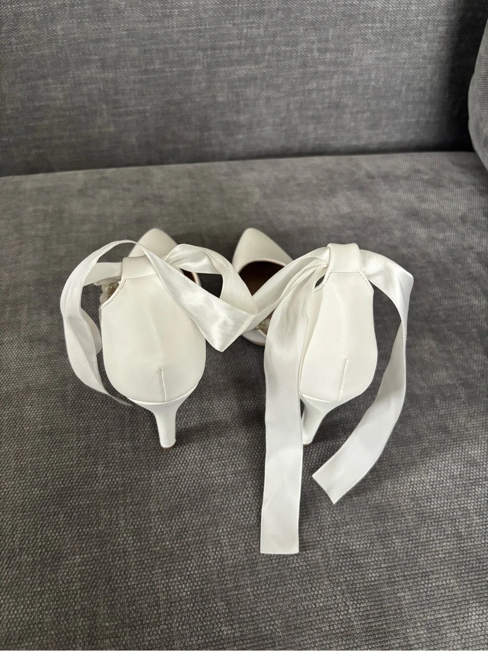 White Pointed-Toe Heels with Pearl beaded and ribbon tie